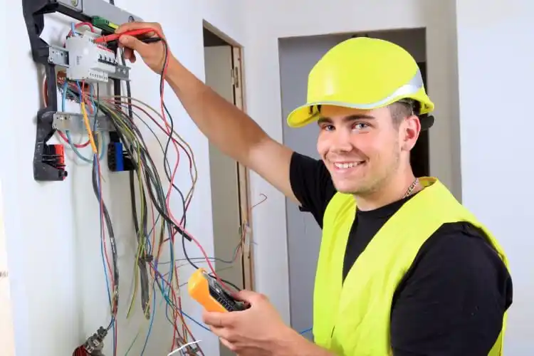 elektricien Oud-Vossemeer